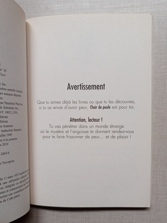 Chair de poule , Tome 13: Le fantôme d'à côté