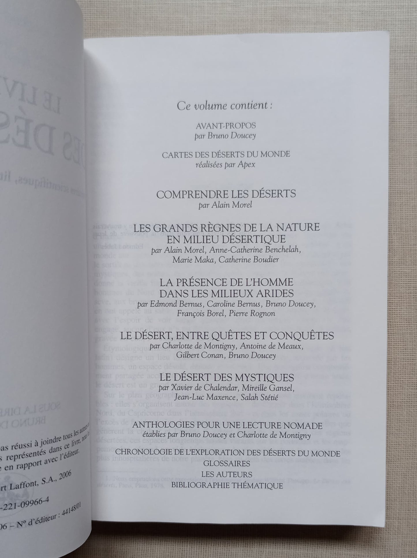 Le Livre des déserts: Itinéraires scientifiques, littéraires et spirituels