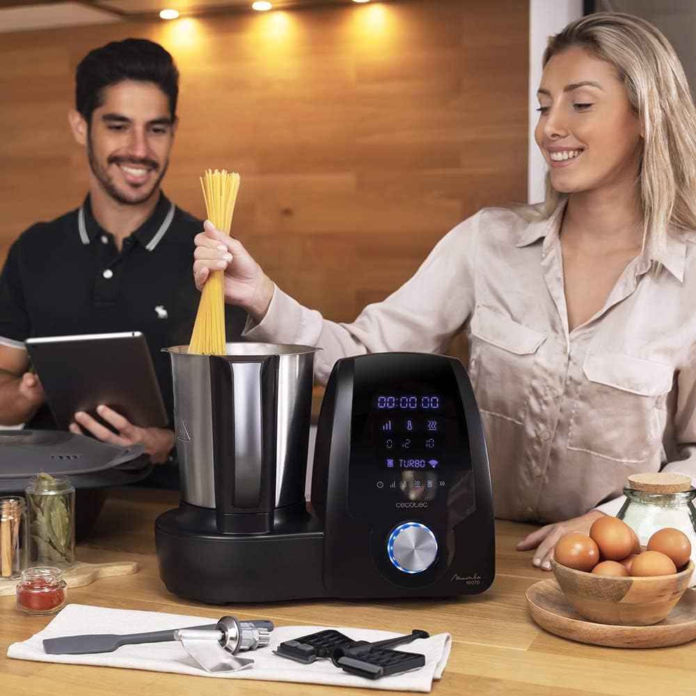 Robot de cuisine multifonction Cecotec Mambo 10070. 1700 W, APP, cuillère MamboMix, 30 fonctions, balance intégrée, pichet en acier inoxydable de 3,3 L, passe au lave-vaisselle