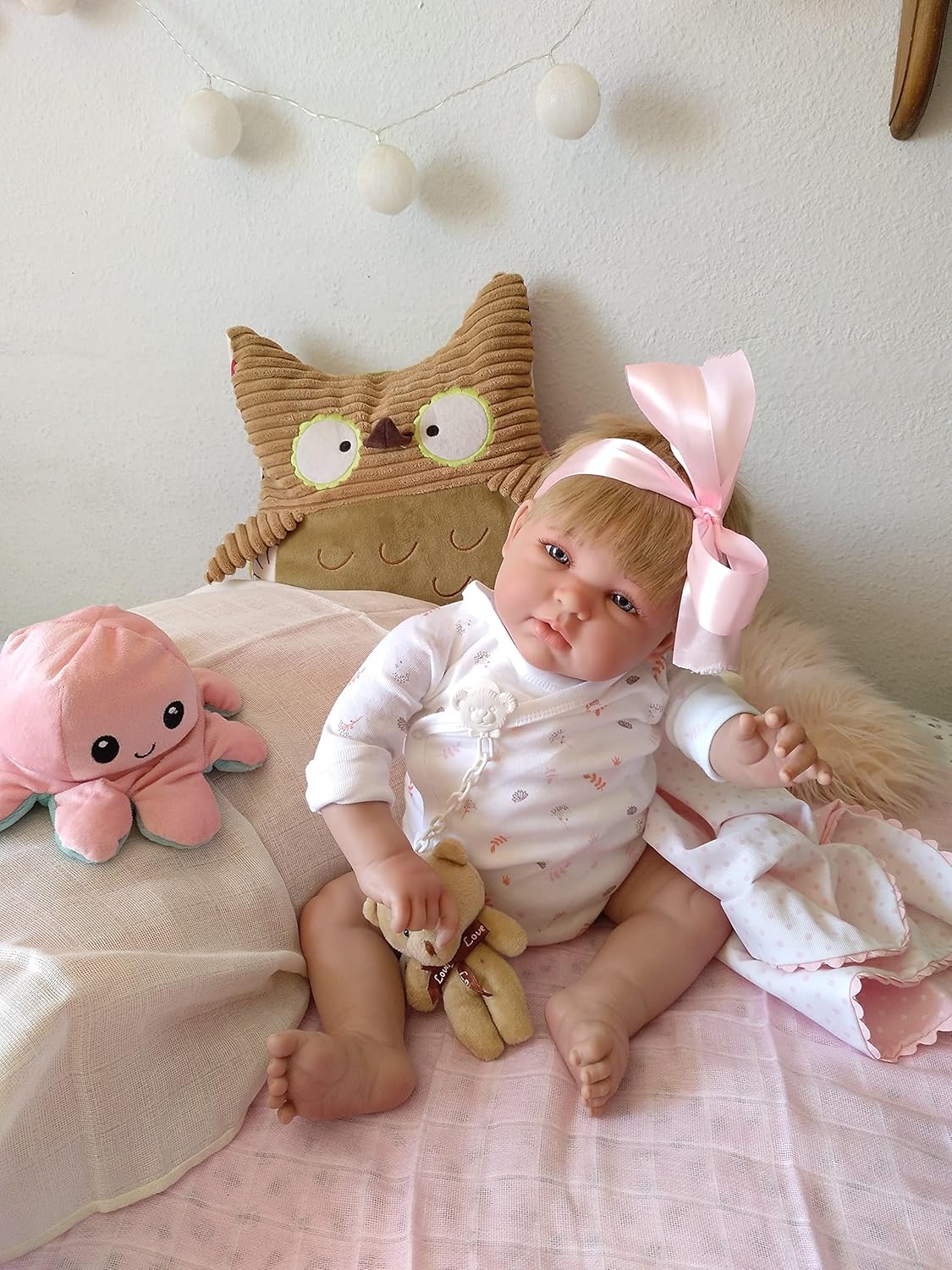 Reborn Valeria, Reborn Silicone Vinyl 52CM, 2,3KG, CARACTÉRISTIQUES...