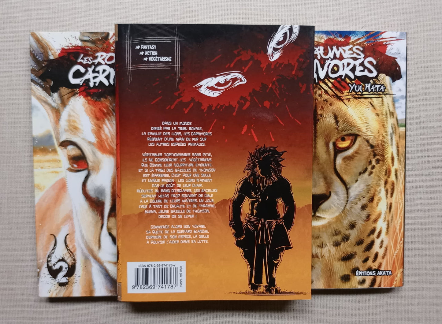 Le royaume des carnivores de Yui Hata .
Trilogie complète.