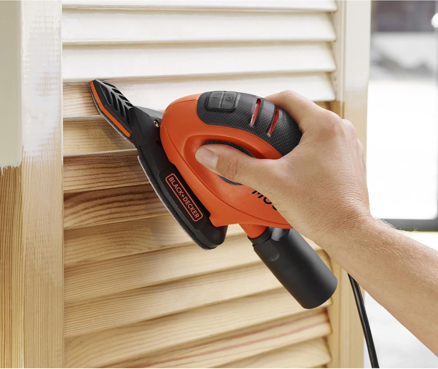 BLACK+DECKER BEW230BC Ponceuse de détails à souris 55 W 11 000 tr/min Diamètre d'orbite 1,5 mm Comprend 15 accessoires et un sac de transport