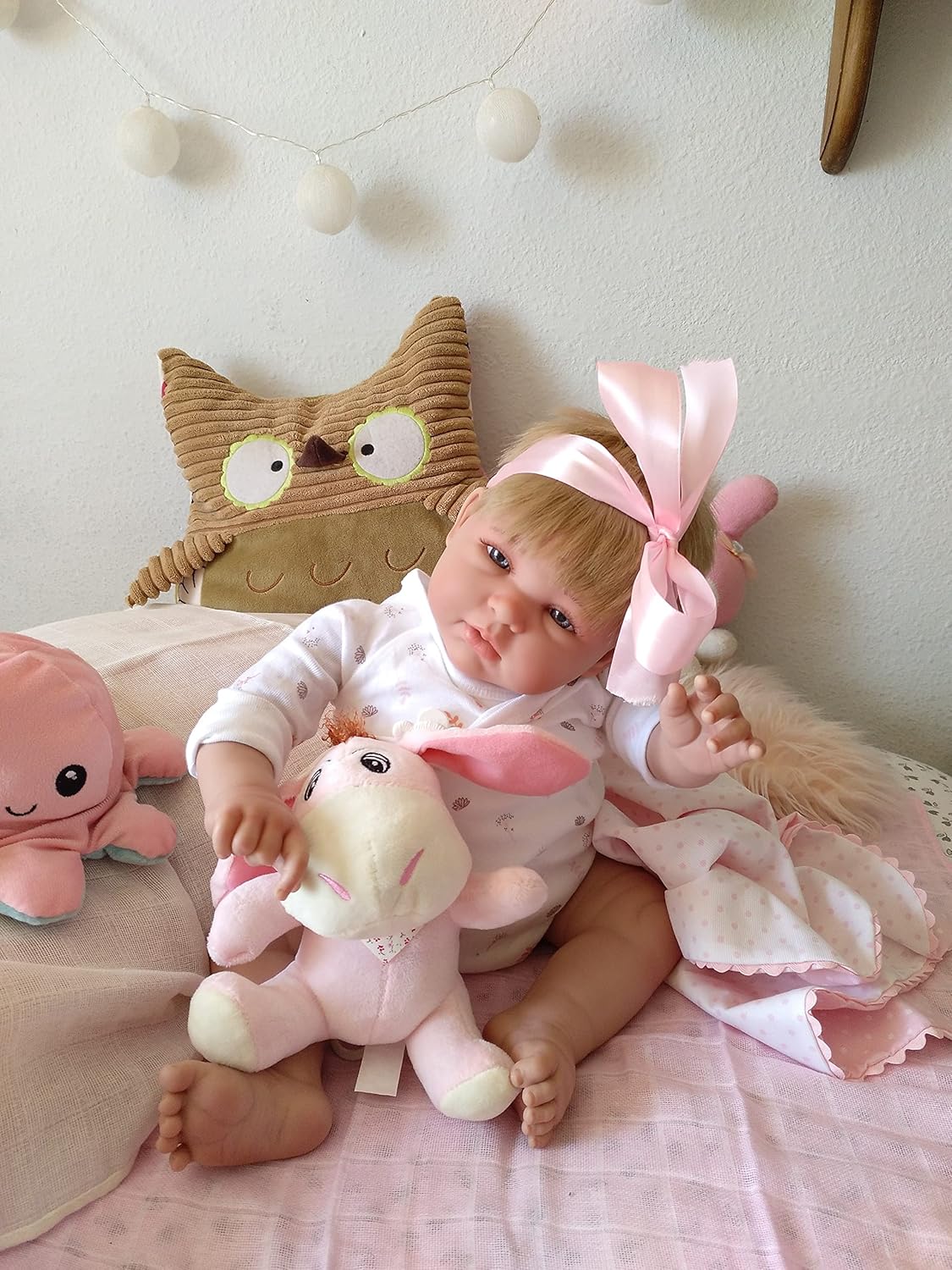 Reborn Valeria, Reborn Silicone Vinyl 52CM, 2,3KG, CARACTÉRISTIQUES...